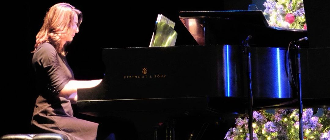 Mina Arissian — Pianist and Composer